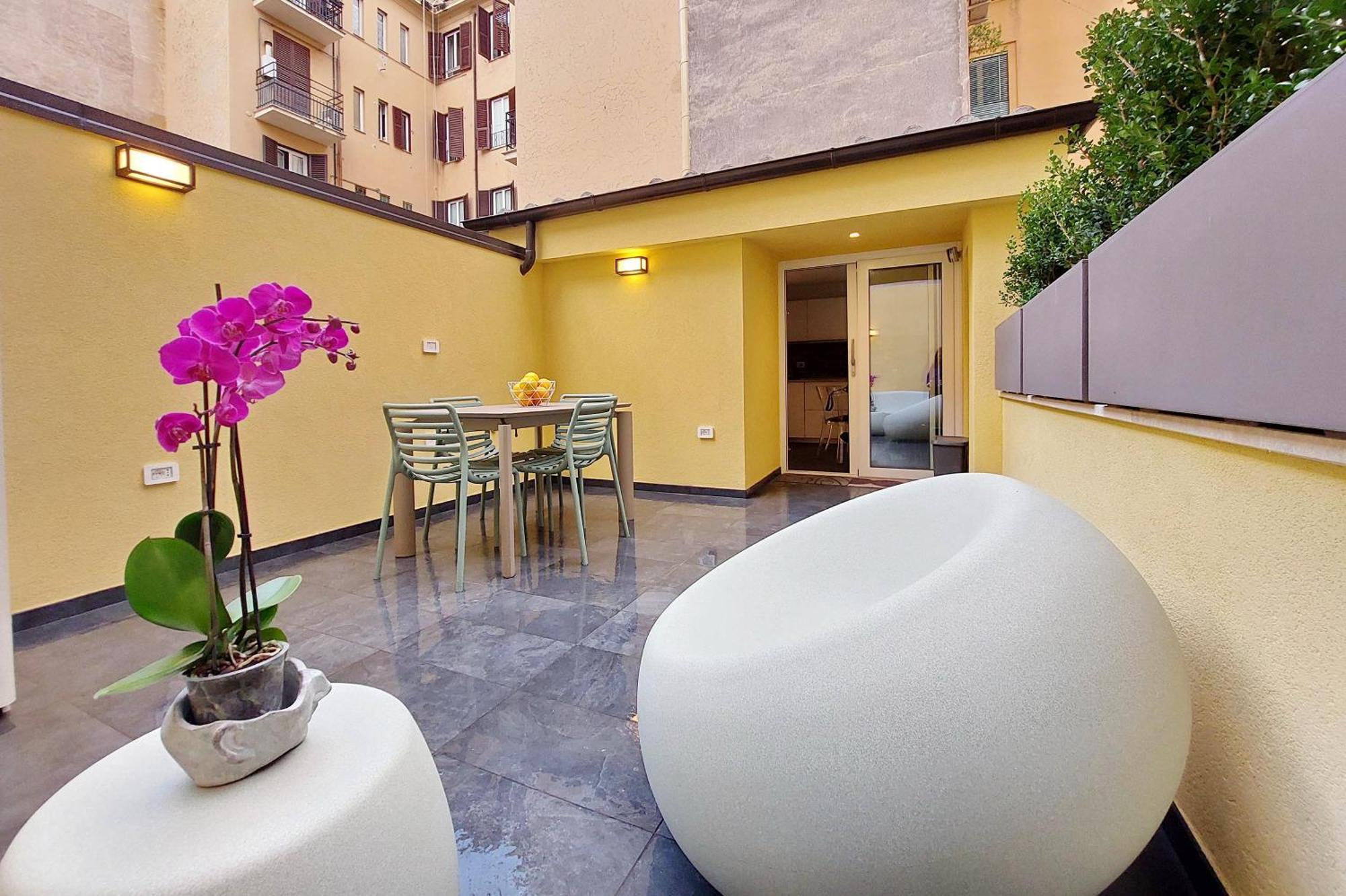 Ych-Casa Indipendente In Zona Prati Apartment Rome Exterior photo